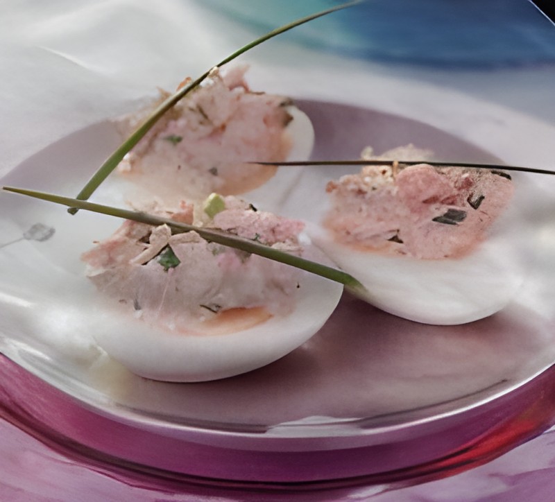 Tonijneitjes