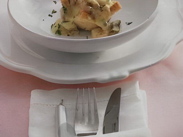 Paddestoelenragout in een krokant broodbakje