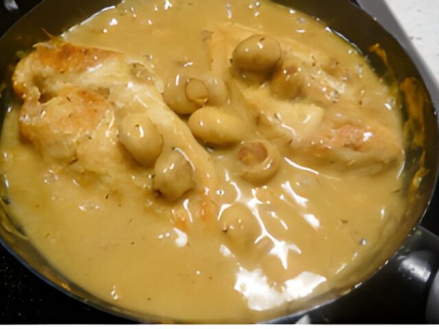 Kipfilet met champignonnetjes in een zalige mosterd roomsaus.