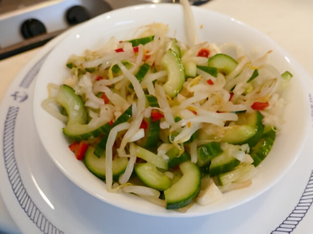 Komkommer-Taugé of … Taugé- Komkommer salade ?