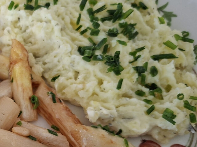 Kruidenpuree, een variatie op aardappelpuree