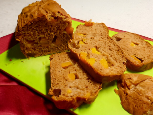 Kruidige Ontbijtcake met Perzik van Project Gezond