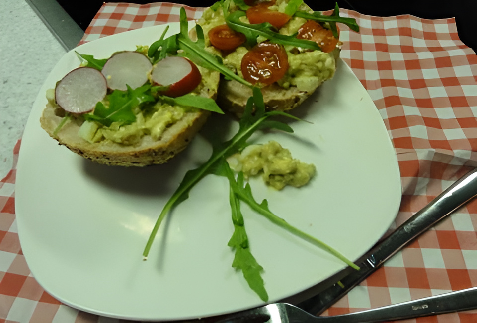 Lekkere lunch met ei en avocado