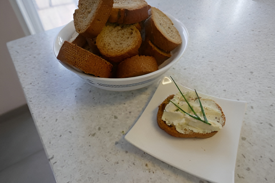 Maak heerlijke toastjes van al wat ouder stokbrood.