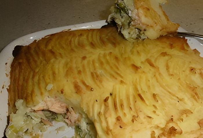 Ovenschotel met winterprei zalm en Boursin .