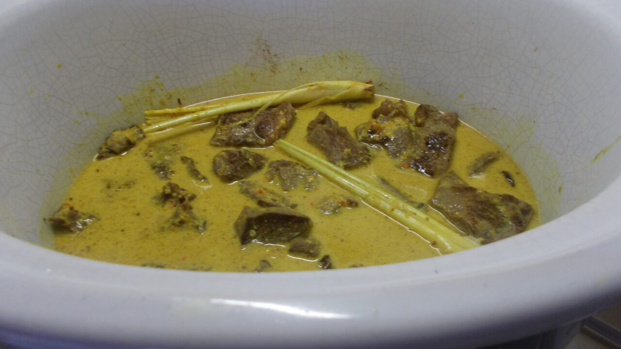 Echte Indonesische Rendang rundvlees van Ciska (ook slowcooker), foto 1