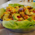 Rijstsalade met kerriekip, avocado en verse mango…..