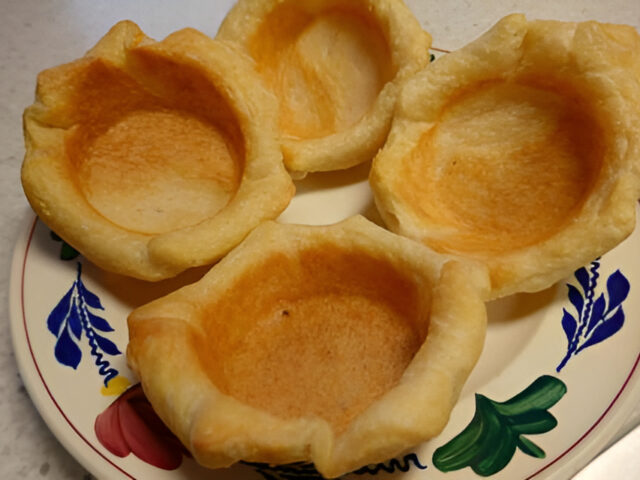 ” Rustieke ” pasteibakjes om te vullen met een ragout…..naar keuze.