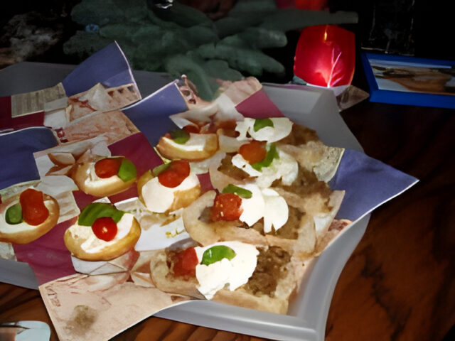 Shuttles met mozzarella, tomaat en basilicum