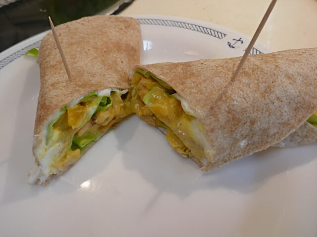 Super Snelle Gerookte Kip – Kerrie Wrap Met Perzik