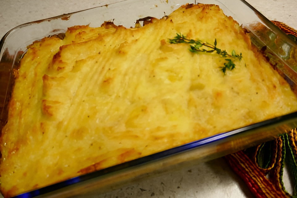 Zuurkool, salami en tijm met kaaspuree uit de oven van Janneke Philippi