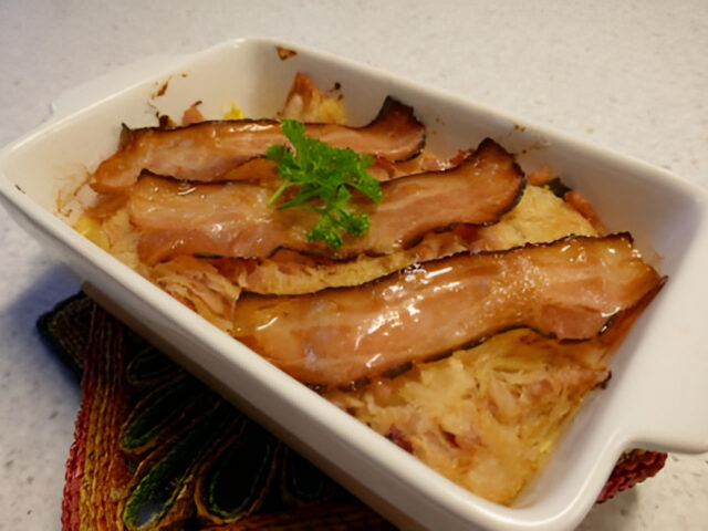 Zuurkoolovenschoteltje met ham en katenspek. Project Gezond….